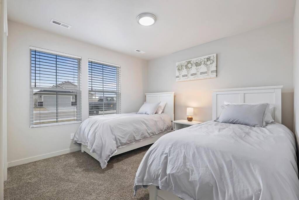 Beautiful Brand New Kuna Home! Extérieur photo